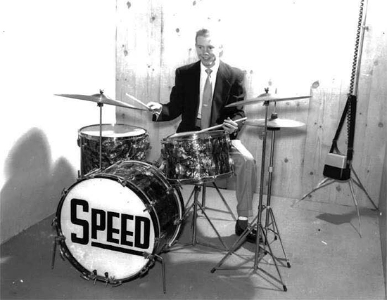 Roy Burns - Drummerworld