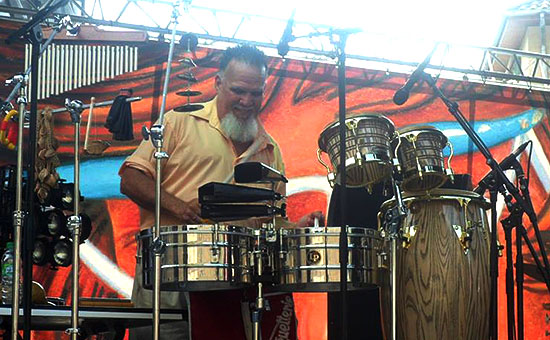 Manolo Badrena Drummerworld