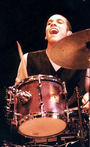 Adam Cruz Drummerworld