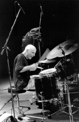 Paul Motian Drummerworld