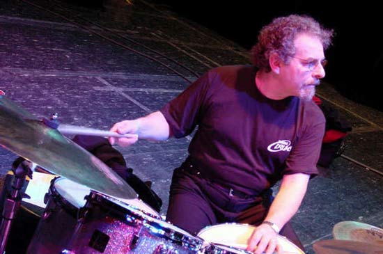 André Ceccarelli Drummerworld