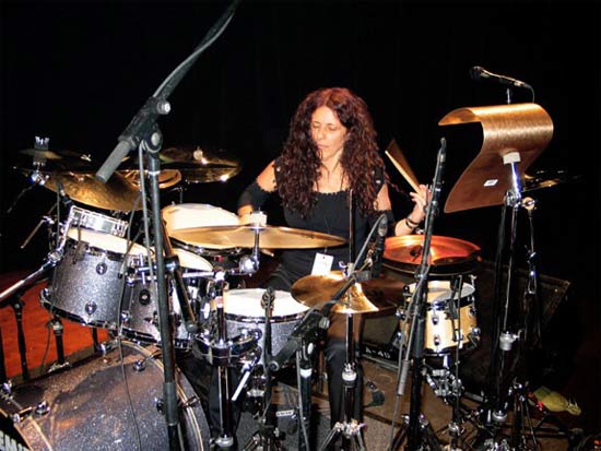 Vera Figueiredo - Drummerworld